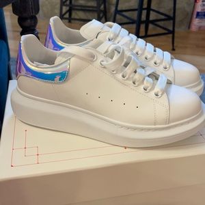 Alexander Mcqueen Iridescent shoes